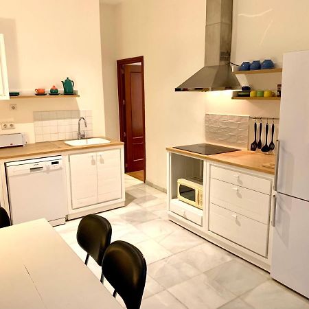 Recaredo Apartments Sevilla Bagian luar foto