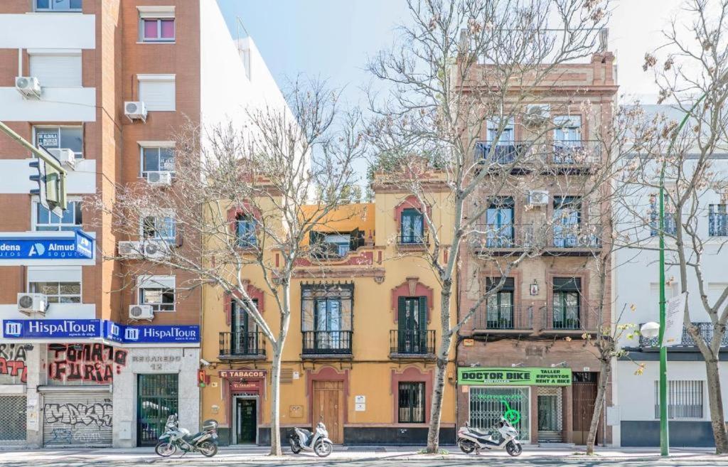 Recaredo Apartments Sevilla Bagian luar foto